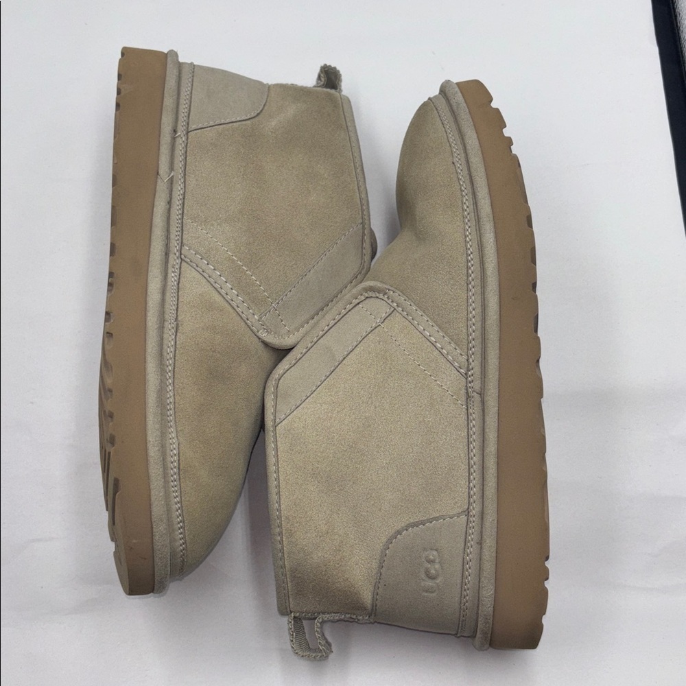 UGG Neumel Flex Chukka Boot Slip on Sheepskin Chestnut Brown Men's Sz 10 - Picture 9 of 9